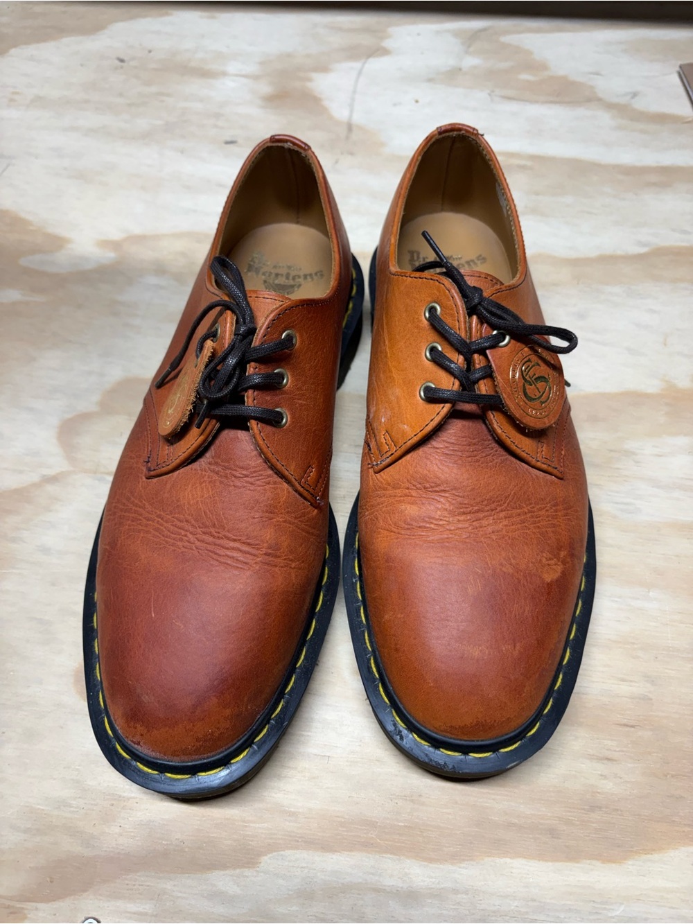 Dr. Martens Men's Tan Leather Lace-Up Oxfords with Black Sole